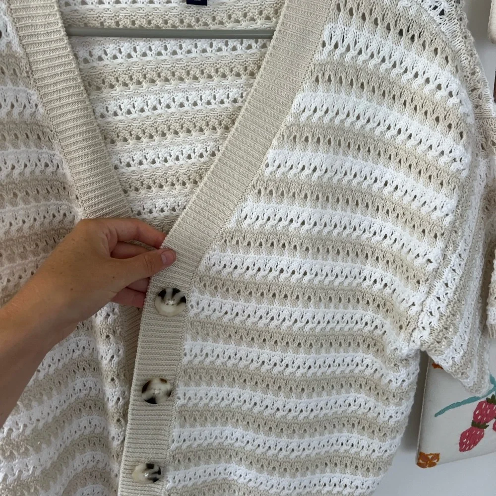 UNIVERSAL cardigan - Picture 7 of 11